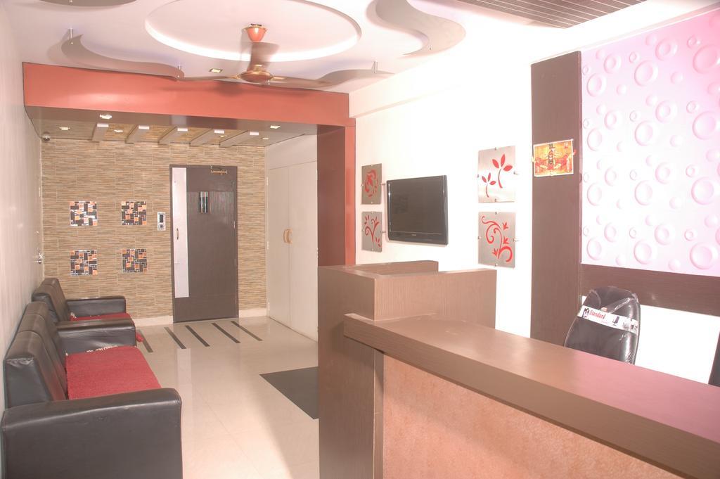 Hotel Sapphire Junagadh Exterior foto